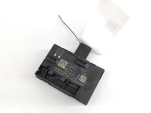 Used Electronic module Electronic module VW TOUAREG (7P5, 7P6) 3.0 V6 TDI (262 hp) 26013681 26013681