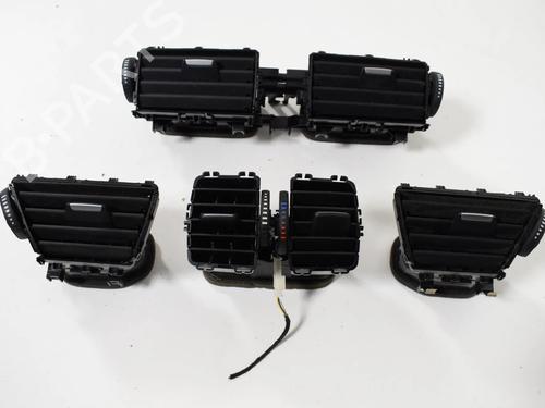 Used Air vent BMW 4 Coupe (F32, F82) M4 Competition (450 hp) 30256998