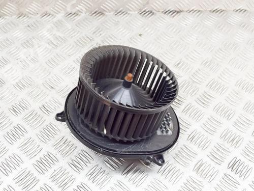 Used Heater blower motor Heater blower motor BMW 3 (F30, F80) 328 i (245 hp) 9510185 9510185