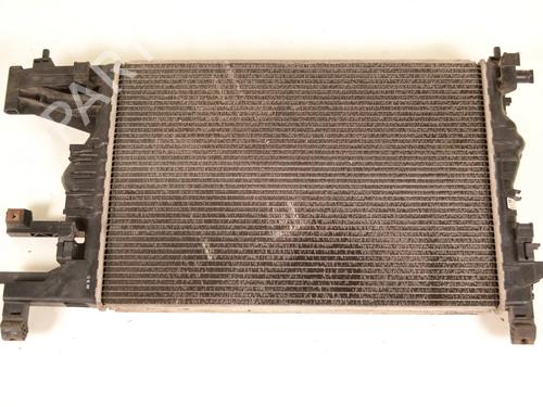 Used Water radiator LAND ROVER RANGE ROVER IV (L405) 4.4 SDV8 4x4 (340 hp) 30215791