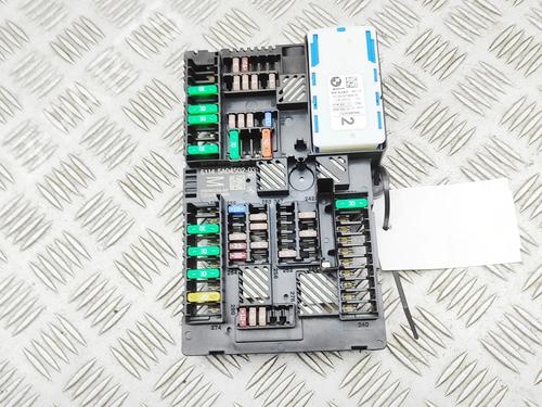 Used Fuse box Fuse box 38650568 38650568