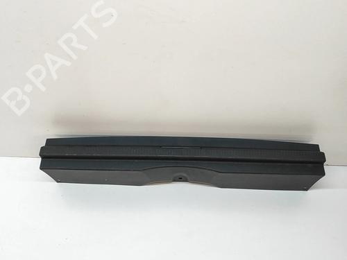 Used Tailgate trim Tailgate trim CITROËN C5 AIRCROSS (A_) 1.5 BlueHDi 130 (ACYHZJ, ACYHZR) (131 hp) 27791329 27791329