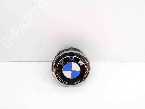 Used Tailgate handle BMW 1 (F20) M 135 i (320 hp) 10527245