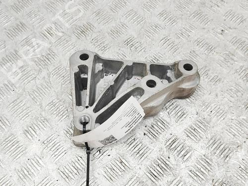 Used Engine mount Engine mount MG MG 4 (EH32) EV (170 hp) 33383848 33383848