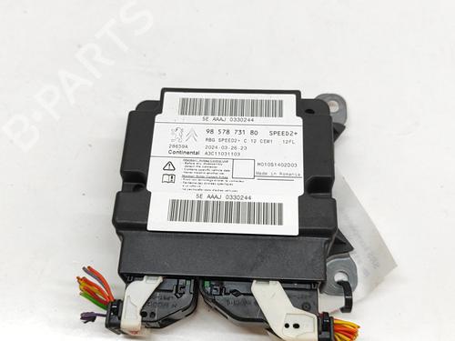 Used ECU airbags PEUGEOT 208 II (UB_, UP_, UW_, UJ_) 1.2 Hybrid 136 (UPHPYK) (136 hp) 28688101