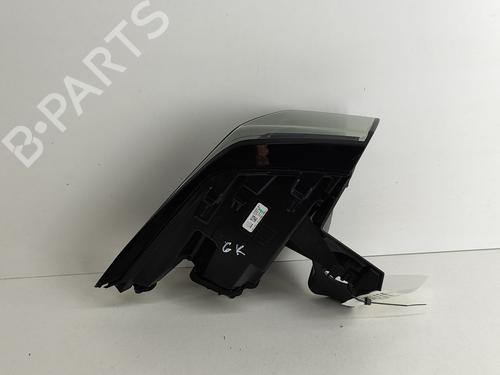 Left taillight PEUGEOT 2008 II (UD_, US_, UY_, UJ_, UR_, UC_) 1.2 Hybrid 136 (URHPYC, USHPY) | BP28553041C34 