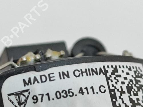 Speaker PORSCHE TAYCAN Cross Turismo (Y1B) 4 (Y1BBD1) | BP28497909E2