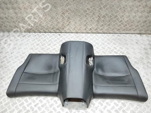 rear-seat-porsche-911-convertible-992-2019-38018030 main image