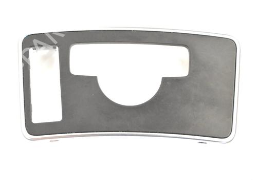 Midtkonsoll MERCEDES-BENZ CLS (C218) CLS 350 CDI / d (218.323) (265 hp) 30221585