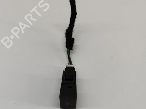 Used Warning switch NISSAN QASHQAI III (J12) 1.3 DIG-T (158 hp) 28554888