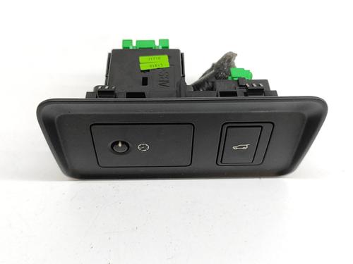 Used Switch LAND ROVER RANGE ROVER SPORT II (L494) 5.0 SCV8 4x4 (510 hp) 27787513