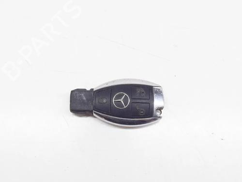 Used Electronic module Electronic module MERCEDES-BENZ E-CLASS Convertible (A207) E 350 CDI (207.423) (265 hp) 8936235 8936235