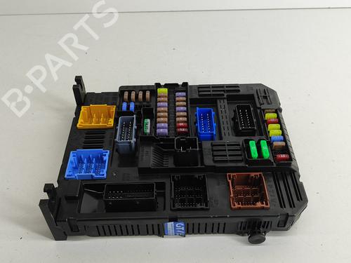 Used Fuse box PEUGEOT 2008 II (UD_, US_, UY_, UJ_, UR_, UC_) e-2008 (UKZKXZ) (136 hp) 27778946