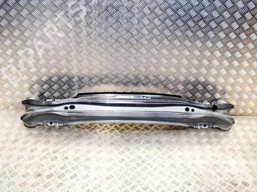 rear-bumper-reinforcement-volvo-v40-hatchback-525-d2-2012-2013-2014-2015-2016-2017-2018-2019-14635350 main image