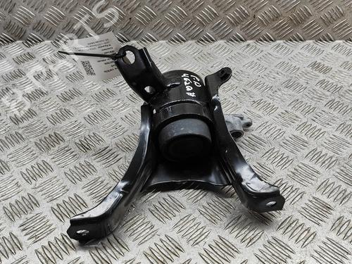 Used Engine mount TOYOTA COROLLA Estate (_E21_) 1.8 Hybrid (ZWE211) (98 hp) 28549393