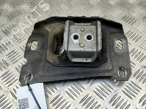 Used Engine mount Engine mount OPEL VIVARO C Bus (K0) 2.0 (144 hp) 33384318 33384318