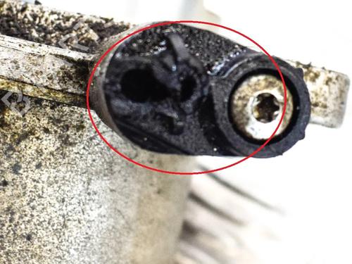 Used Vacuum pump Vacuum pump MINI MINI CLUBMAN (R55) One (95 hp) 6741461 6741461