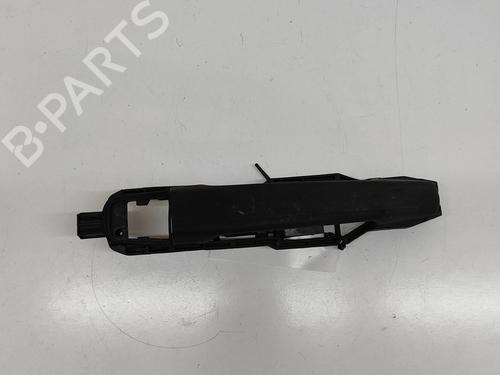 rear-left-exterior-door-handle-mercedes-benz-m-class-w163-1998-1999-2000-2001-2002-2003-2004-2005-27701951 main image