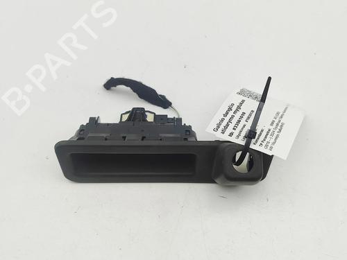 switch-bmw-x5-g05-f95-2018-33384080 main image