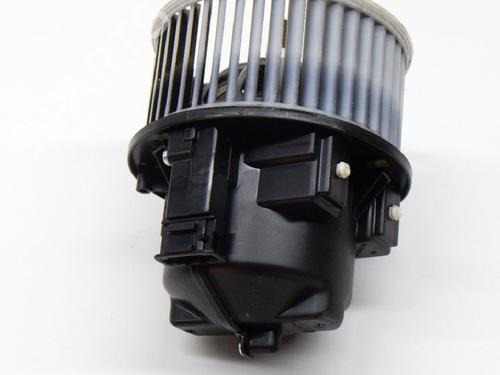 Heater blower motor LAND ROVER RANGE ROVER EVOQUE (L538) 2.0 D 4x4 | BP6768964M62 