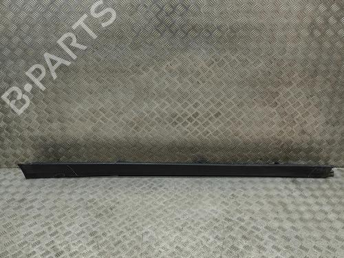 Used Right sideskirt Right sideskirt MERCEDES-BENZ EQA (H243) EQA 250+ (243.702) (190 hp) 33382058 33382058