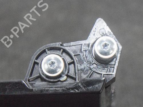 Console centrale TESLA MODEL 3 (5YJ3) EV AWD | BP27748111I22