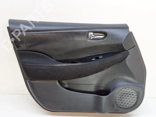 Used Front left panel NISSAN LEAF (ZE0) Electric (109 hp) 6866520