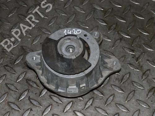 engine-mount-mercedes-benz-e-class-w213-2016-33345307 main image