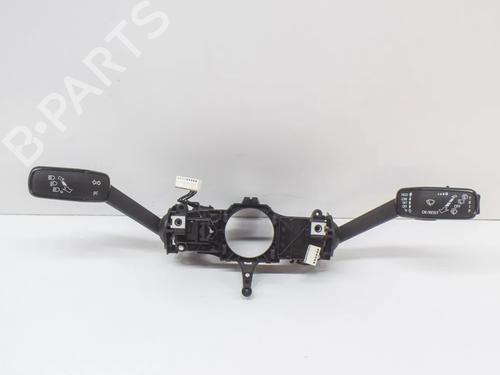 Used Steering column stalk Steering column stalk SKODA OCTAVIA III (5E3, NL3, NR3) 1.0 TSI (115 hp) 7735858 7735858