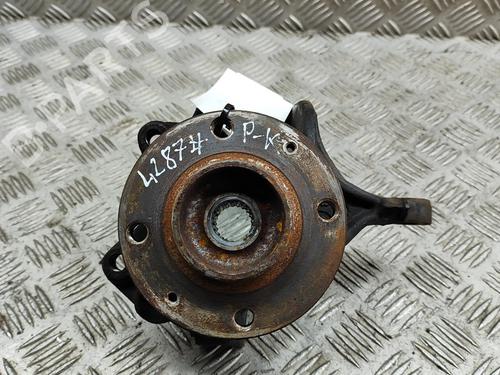 Used Left front steering knuckle Left front steering knuckle CITROËN C3 III (SX) 1.2 VTi 82 (82 hp) 17015882 17015882