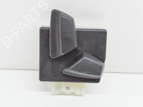 Used Switch Switch BMW 5 (F10) 520 d (184 hp) 6772489 6772489