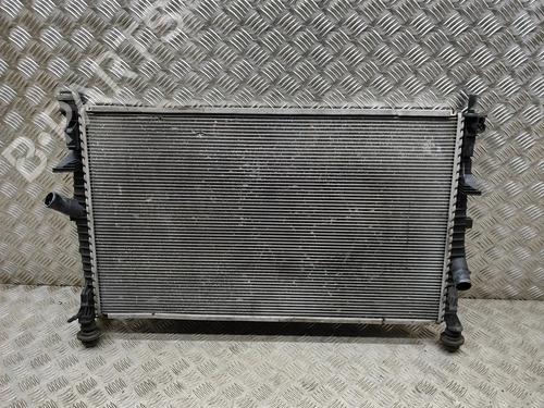 water-radiator-ford-transit-v363-van-fcd-fdd-2013-39145042 main image