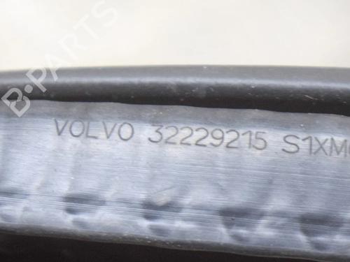 Gummiliste VOLVO XC40 (536) T3 | BP27752266C142 - Image 5