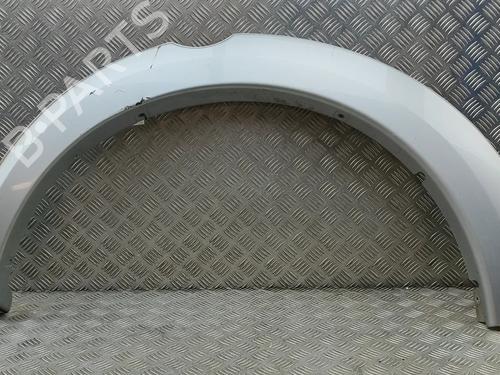 Aba guarda lamas trás esquerda Aba guarda lamas trás esquerda MITSUBISHI L200 / TRITON (KJ_, KK_, KL_) 2.4 DI-D 4WD (KL1T) (181 hp) 39101565 39101565