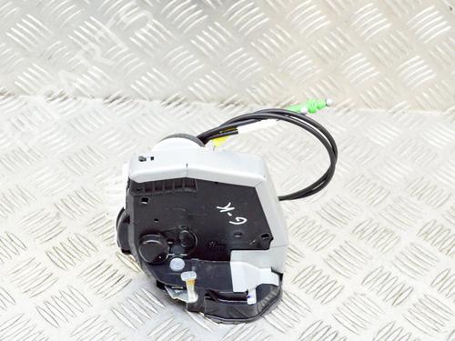 Used Rear left lock TOYOTA YARIS (_P13_) 1.5 Hybrid (NHP130_) (101 hp) 8144973