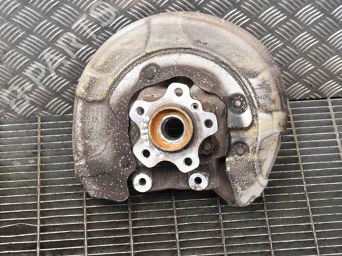 Used Right rear steering knuckle BMW 5 (G30, F90) 530 e Plug-in-Hybrid (184 hp) 14621526