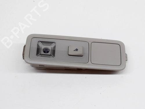 interior-roof-light-vw-tiguan-ad1-ax1-2016-2017-2018-2019-2020-2021-2022-2023-2024-27757440 main image