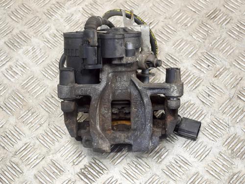 Used Left rear brake caliper Left rear brake caliper BMW i3 (I01) Range Extender (170 hp) 14639805 14639805