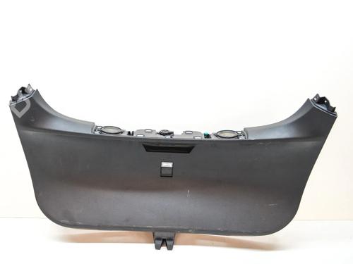 Used Boot lining TESLA MODEL S (5YJS) P100D AWD (772 hp) 8354024