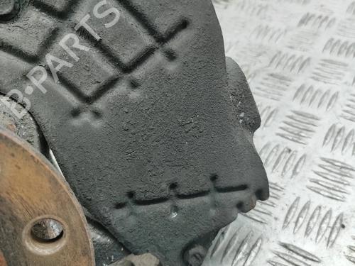 Left front steering knuckle MASERATI LEVANTE SUV (M161) 3.0 D Q4 | BP26710640M25