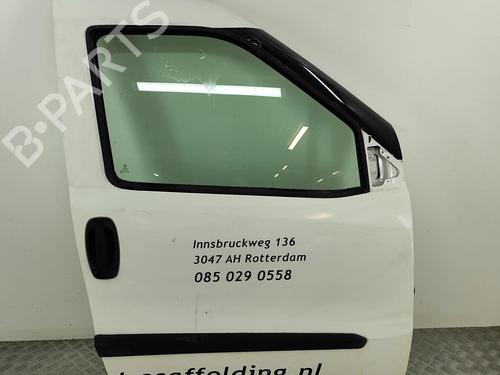 Used Right front door TOYOTA HILUX VI Pickup (_N1_) 2.0 (RZN142) (92 hp) 29075872