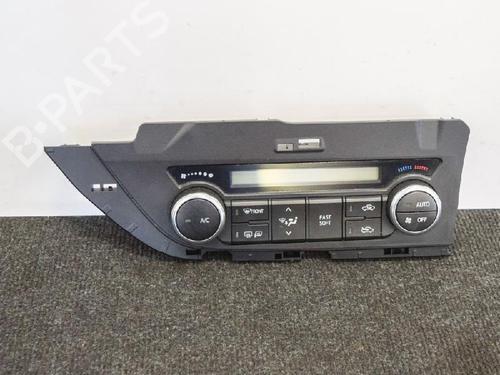 Used Electronic module TOYOTA AURIS Estate (_E18_) 1.4 D-4D (NDE180_) (90 hp) 6753799