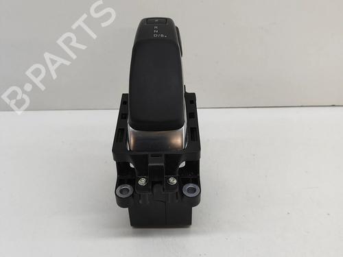 Used Gear lever Gear lever PEUGEOT 2008 II (UD_, US_, UY_, UJ_, UR_, UC_) e-2008 (UKZKXZ) (136 hp) 27778976 27778976