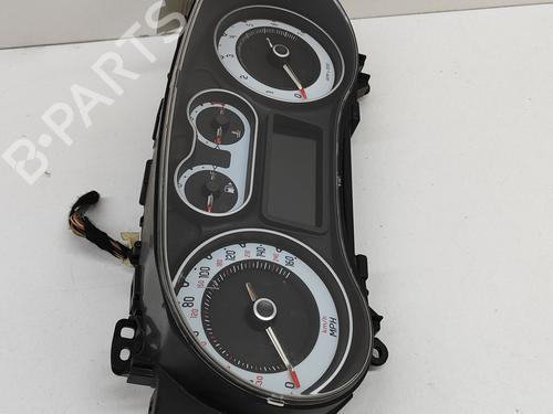 Instrument cluster FIAT 500L (351_, 352_) 1.6 D Multijet (199LYD1B) | BP23415215C47 