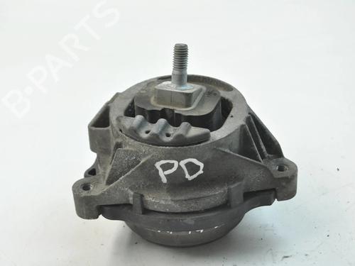 Used Engine mount BMW 3 (F30, F80) 320 d (184 hp) 30212507