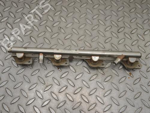 Used Injection rail Injection rail MERCEDES-BENZ S-CLASS Coupe (C217) S 63 AMG (217.377) (585 hp) 33360376 33360376
