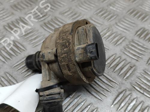 Used Auxiliary water pump PEUGEOT 2008 II (UD_, US_, UY_, UJ_, UR_, UC_) e-2008 (UKZKXZ) (136 hp) 27779037