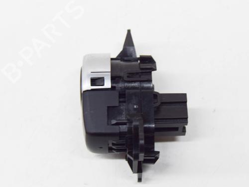 Switch BMW X5 (F15, F85) xDrive 30 d | BP7736028I30 