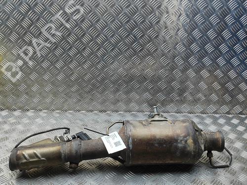 catalyst-mercedes-benz-vito-van-w447-2014-23249057 main image