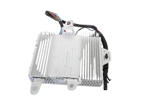 Used Electronic module TESLA MODEL Y (5YJY) EV Performance All-wheel Drive (462 hp) 30251141